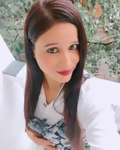 Call Girls in Chopda