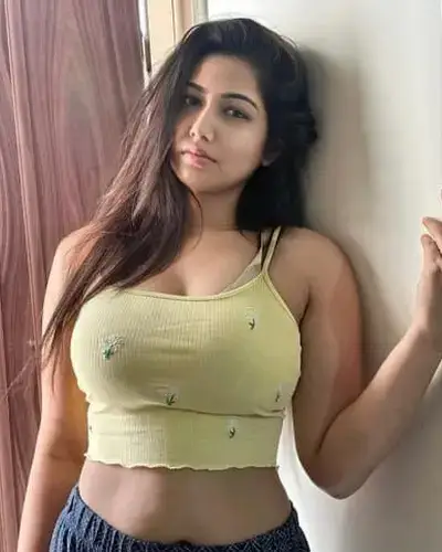 Escorts Chopda